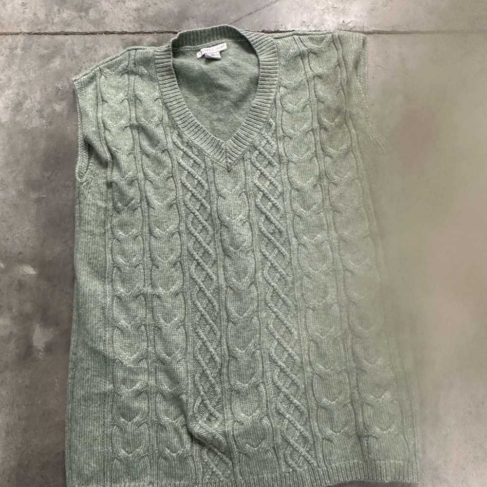 V neck sweater vest